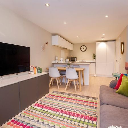 Compton Lodge Luxury Apartment-Free Parking York Ngoại thất bức ảnh