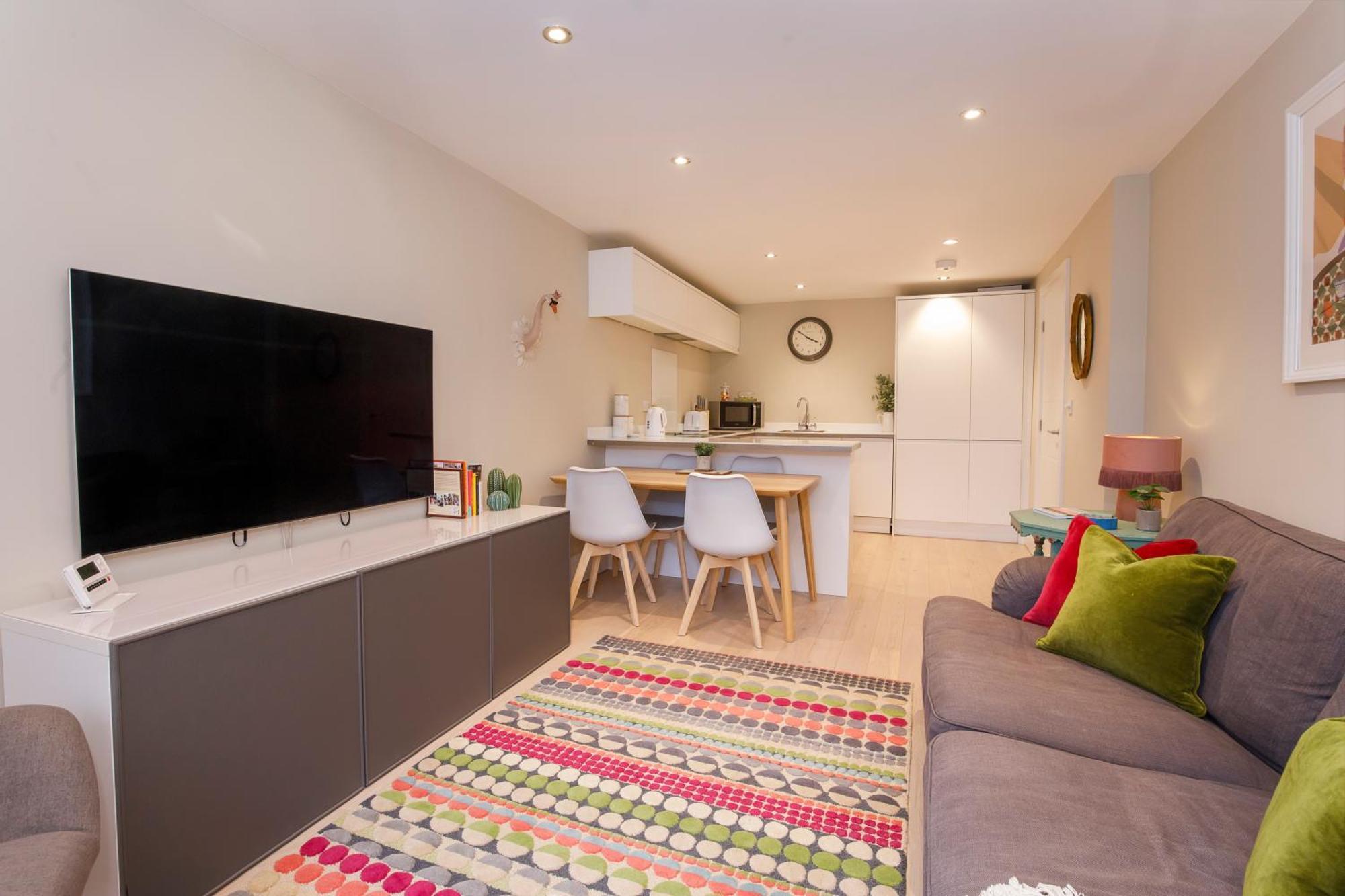 Compton Lodge Luxury Apartment-Free Parking York Ngoại thất bức ảnh