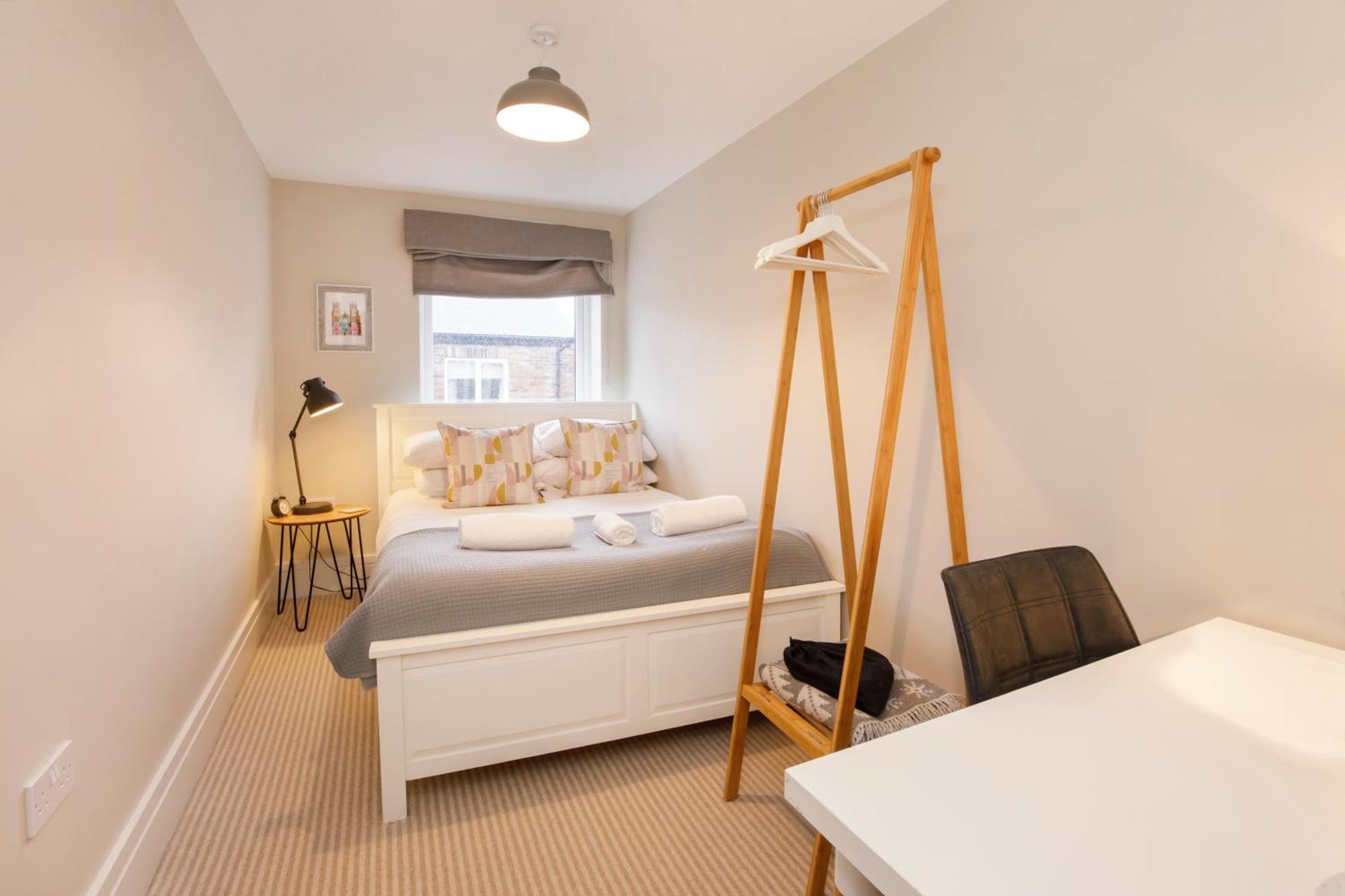 Compton Lodge Luxury Apartment-Free Parking York Ngoại thất bức ảnh